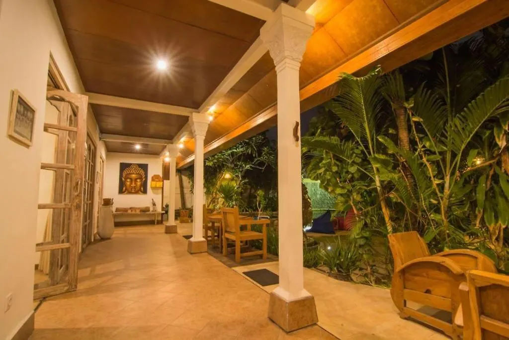 Rum i privatbostad Bale Seminyak Lägenhet